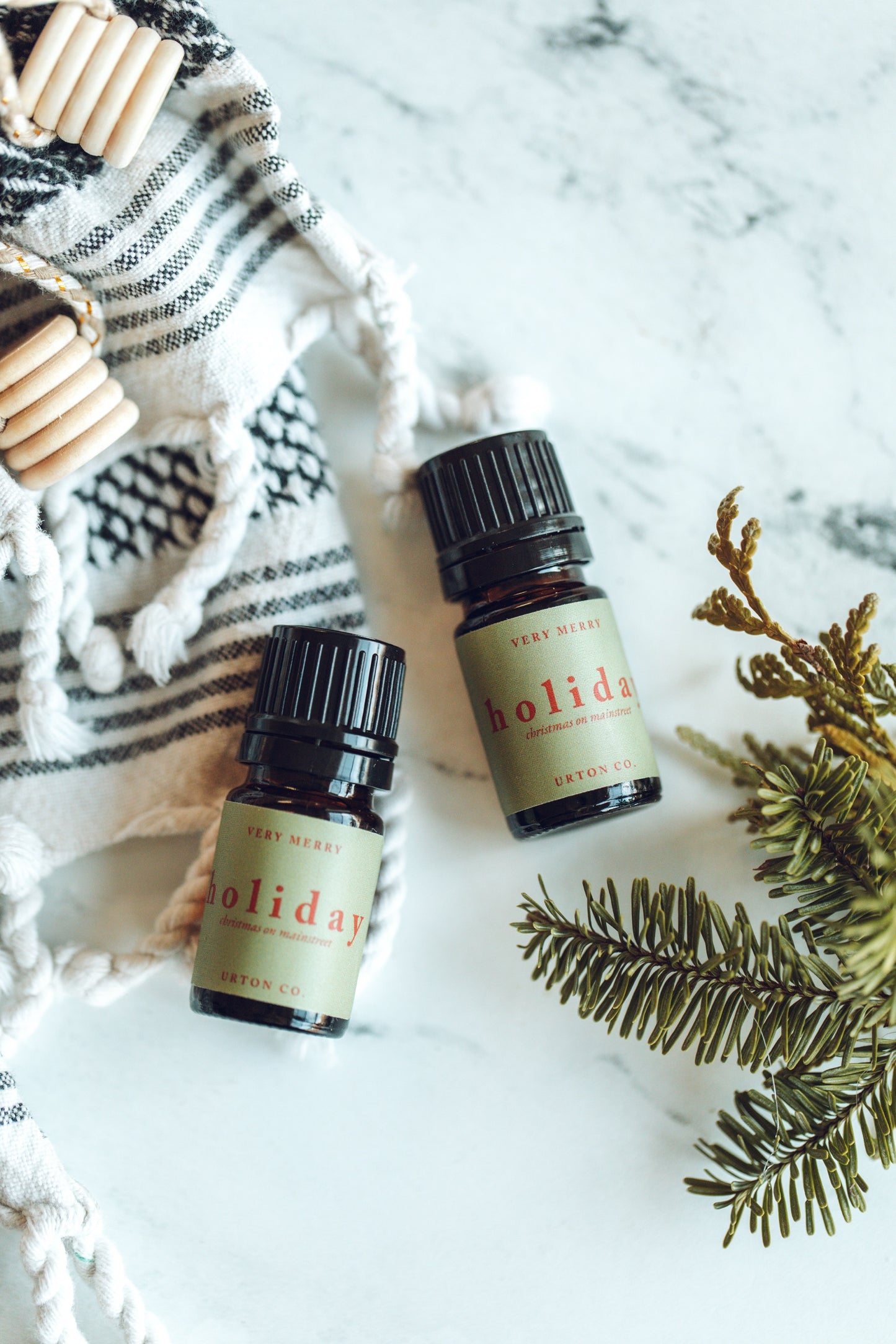 Holiday Essential Oil Blend - Fir + Jasmine + Sandalwood