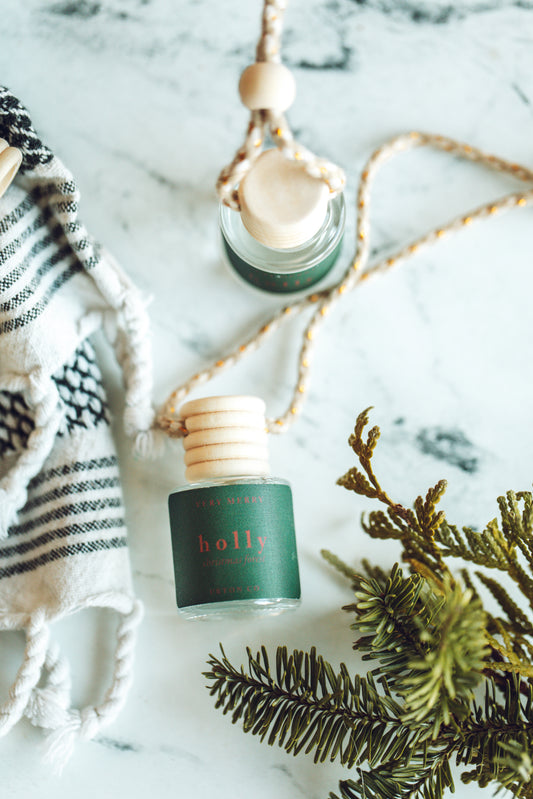 Holly Essential Oil Blend