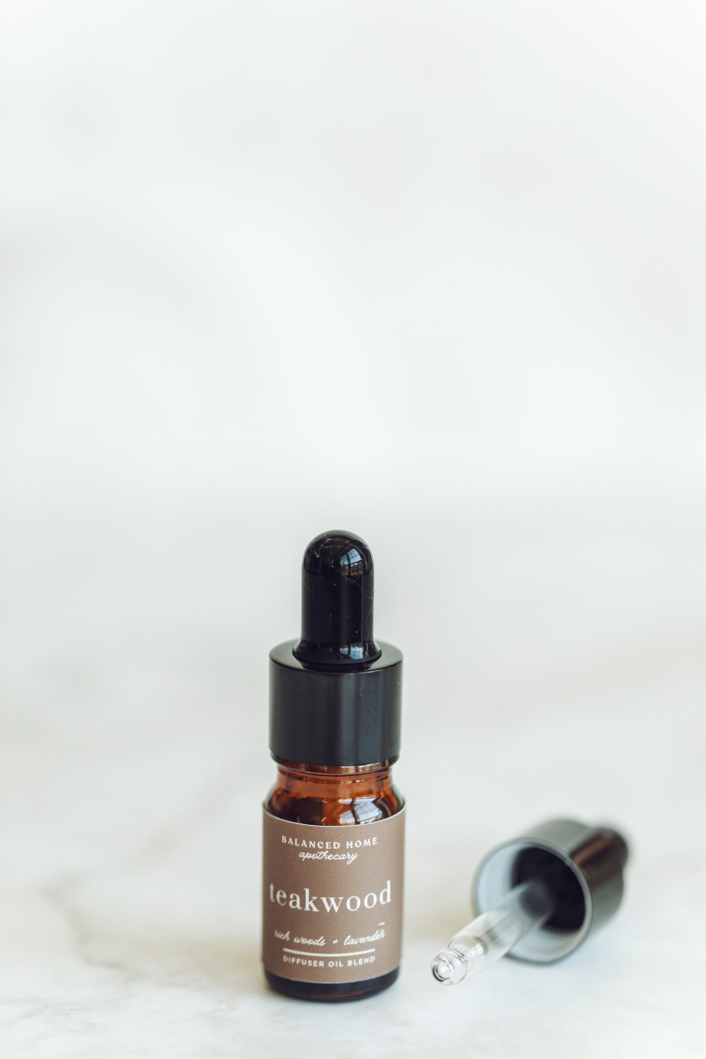 Teakwood Mahogany Essential Oil Blend