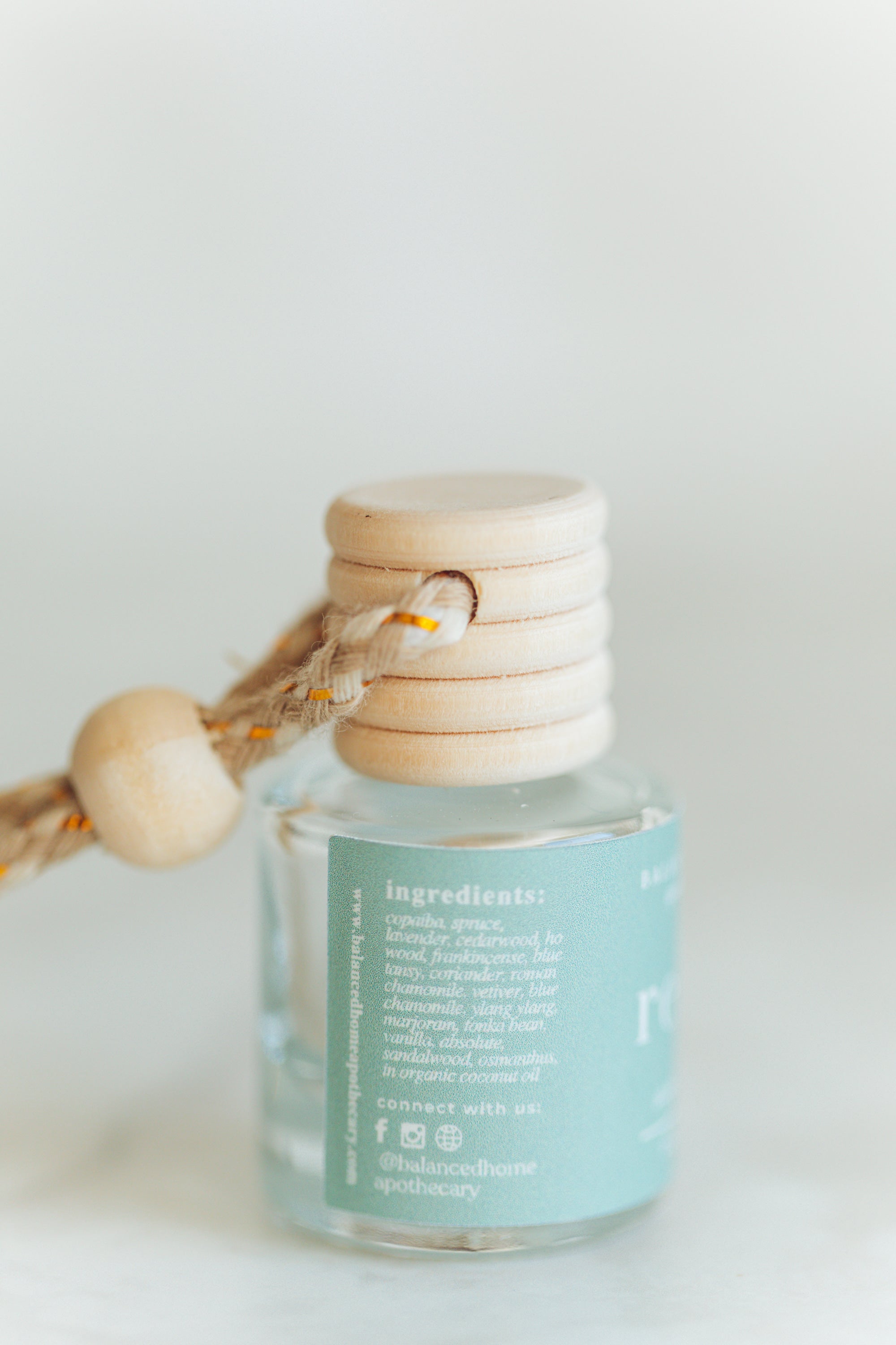 Relax – Grounding Essential Oil Blend for Everyday Calm