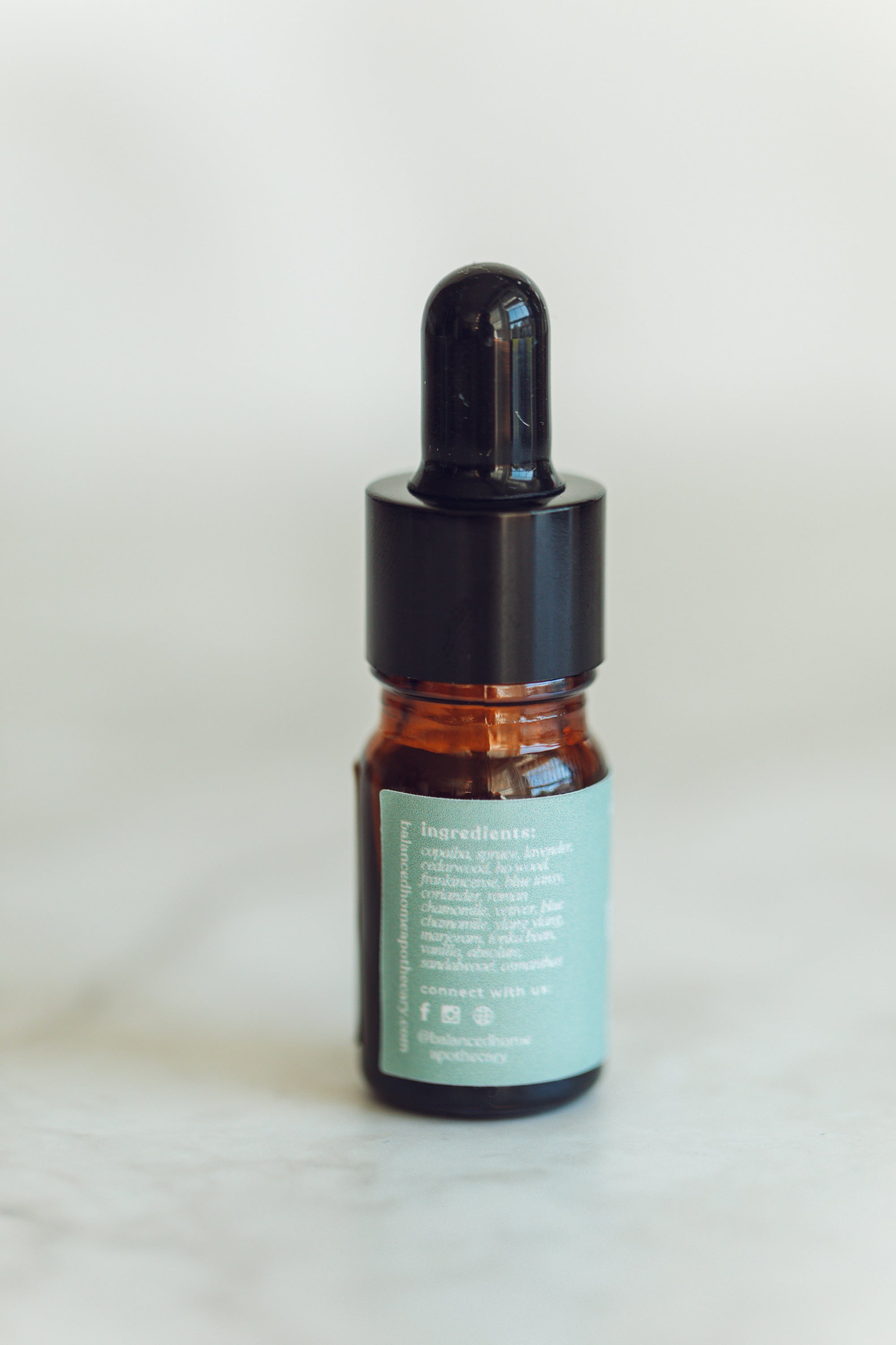 Relax – Grounding Essential Oil Blend for Everyday Calm